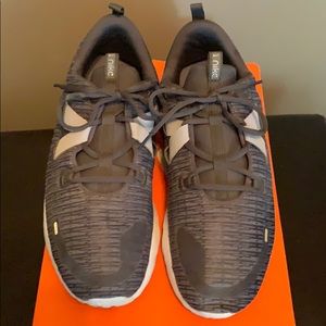 Men’s Nike Renew Arena shoes